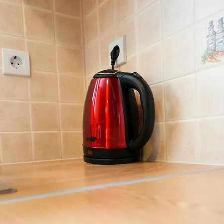 Tonik Diklo, Seaside In *