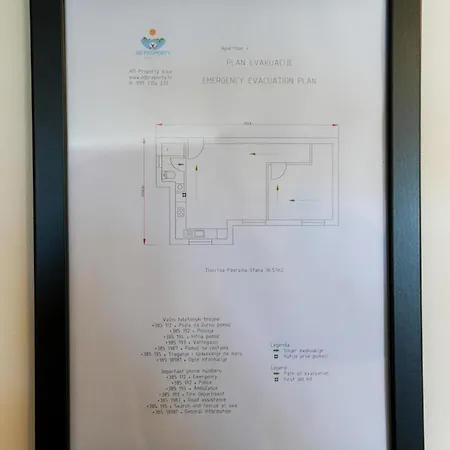 Tonik Diklo, Seaside In Lägenhet Zadar