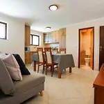 Tonik Diklo, Seaside In Appartement Zadar