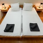 Tonik Diklo, Seaside In Appartement