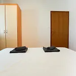 Tonik Diklo, Seaside In Appartement Zadar