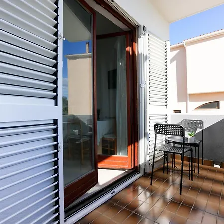 Tonik Diklo, Seaside In Zadar