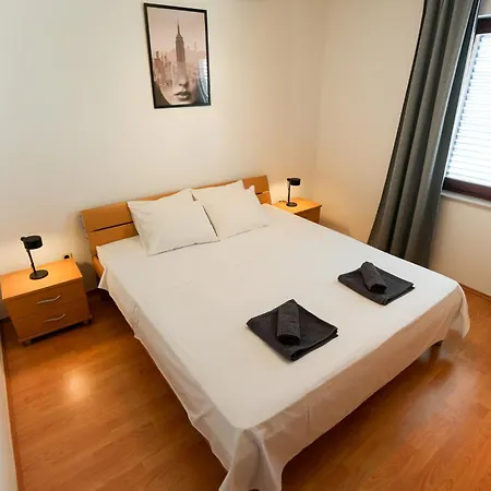 Tonik Diklo, Seaside In Apartment Zadar