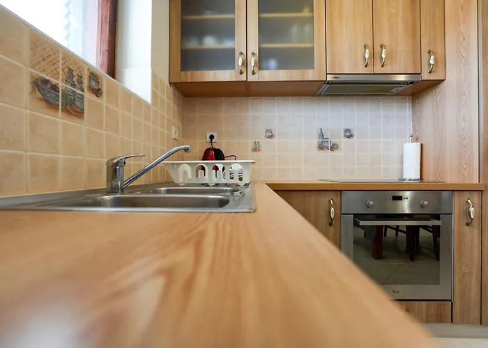 Tonik Diklo, Seaside In Apartamento Zadar