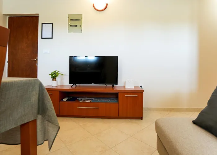 Tonik Diklo, Seaside In Apartamento *