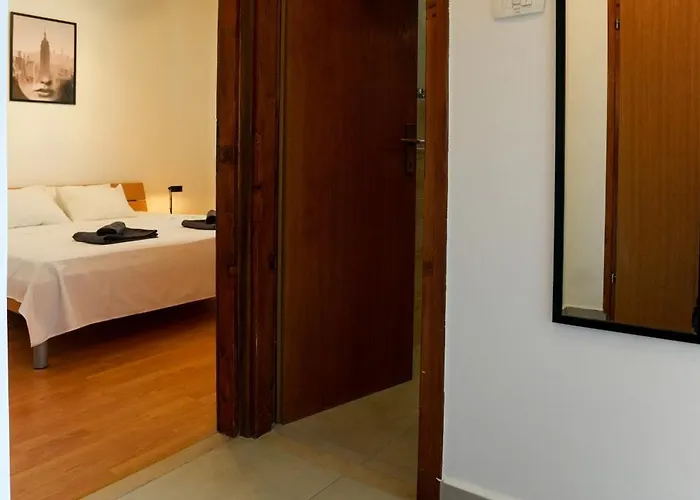 Tonik Diklo, Seaside In Apartamento *