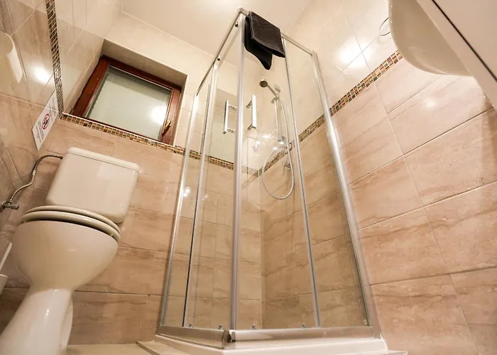 Tonik Diklo, Seaside In Zadar