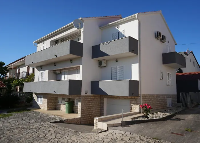 Tonik Diklo, Seaside In Apartamento *