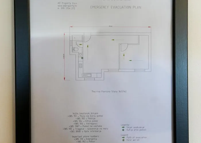 Tonik Diklo, Seaside In Apartamento Zadar